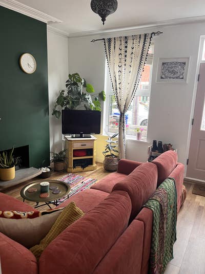 Main double room in professional home  Main Photo