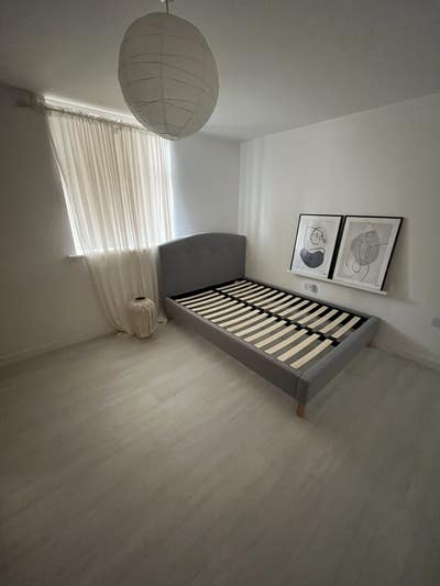 Comfortable double bedroom available in Deptford Main Photo