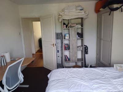 Double room - Woodford (close to Stratford) Main Photo