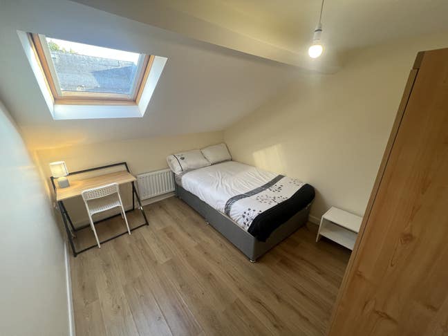 📍Double Room Close to Qub & Ormeau Bills inc  📍 Main Photo