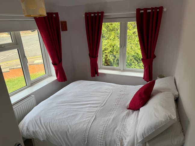 Double room in lovely house  Main Photo