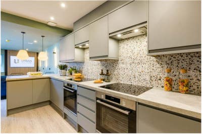 Stunning Ensuite Rooms in Professional House Share Main Photo