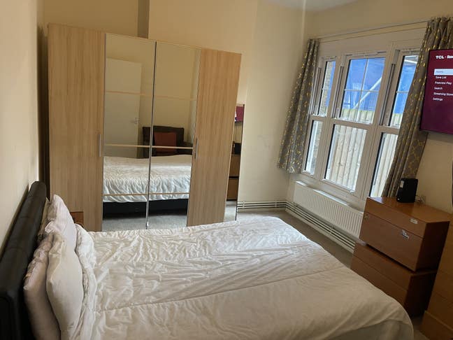 Absolutely Stunning Flat in Wood Green N22. Main Photo