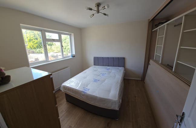 Rooms to Let Sundon Park, Luton Main Photo
