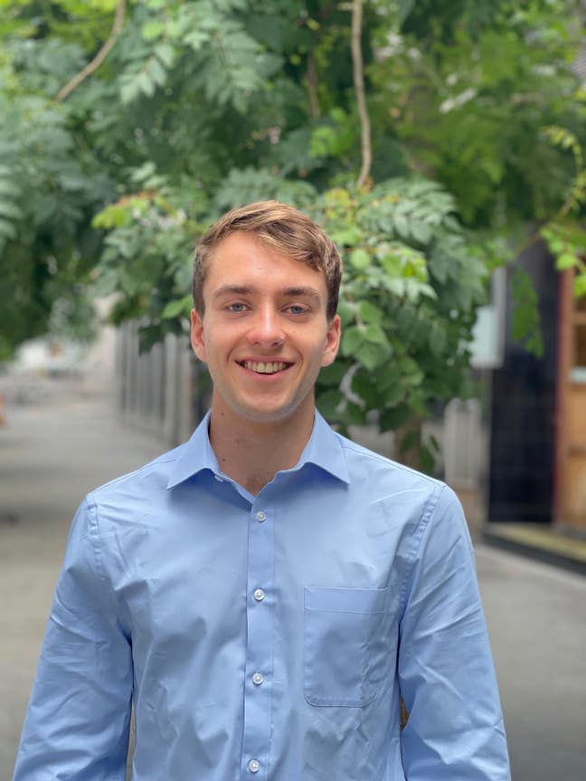 Nonprofit Researcher Seeking North London Room Main Photo
