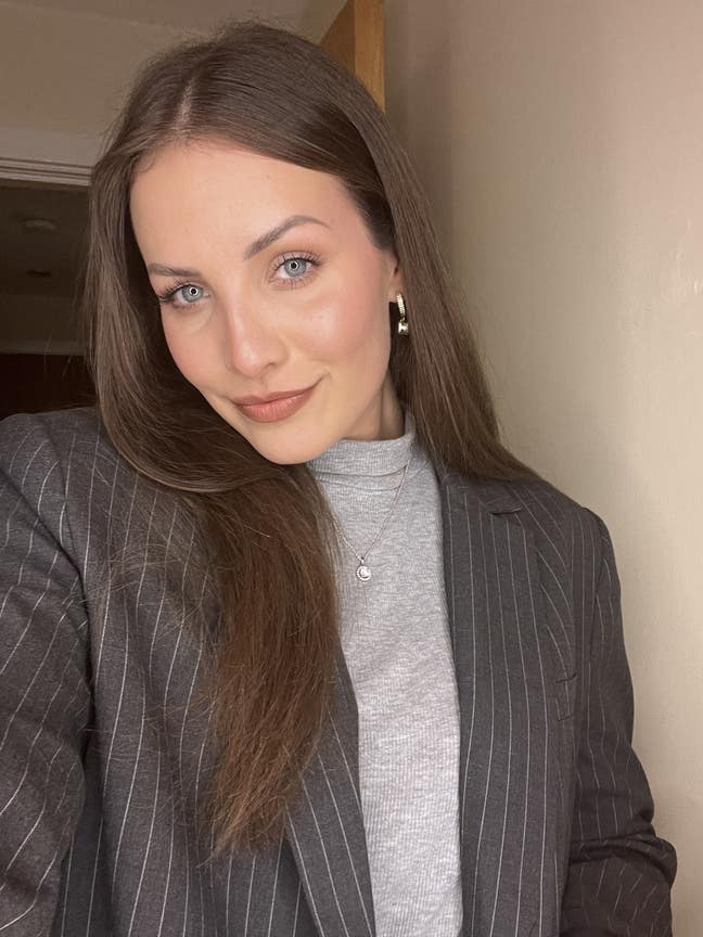 Looking for a flatmate or a room to rent  Main Photo