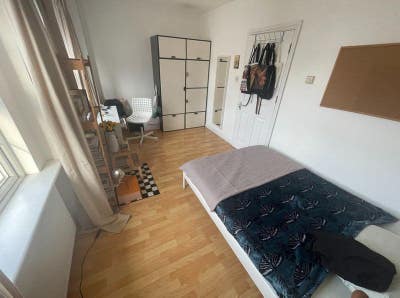 2X Double rooms available - Euston/Warren Street Main Photo