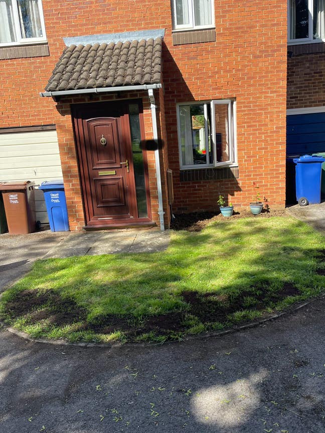 Double room available to rent 1st November onwards Main Photo