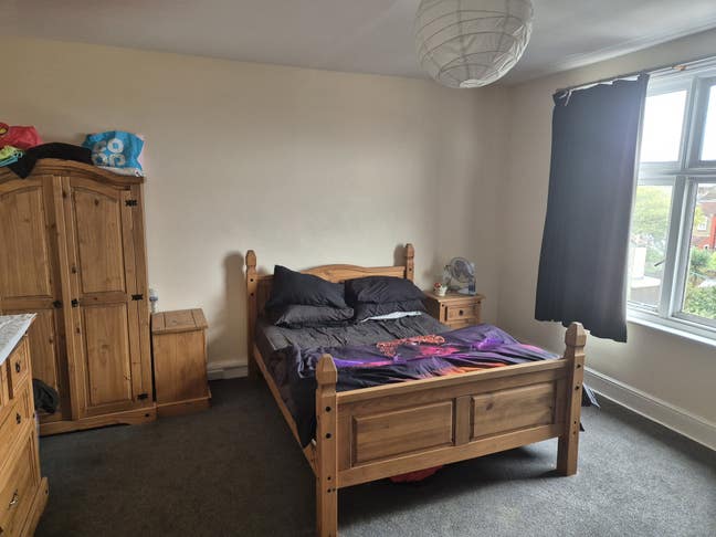 Rooms Available Above Pub Main Photo