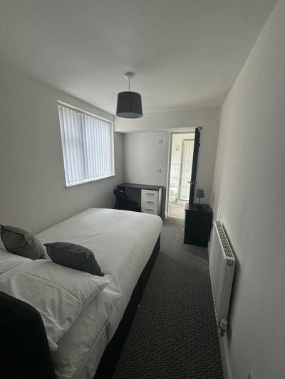 Ensuiite Room Near Hospital Main Photo