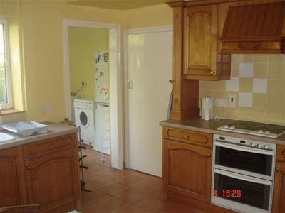 Large Student House Main Photo