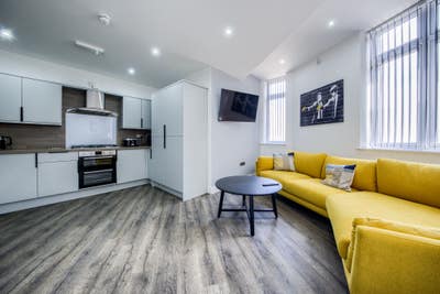 Best Student Room in Newcastle Town Centre  Main Photo