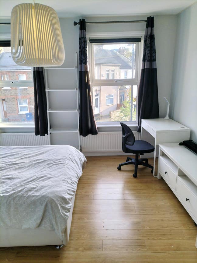 Large Double inc All Bills, 8 mins W.Ealing STN Main Photo