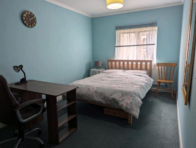 One double room to let to a House mate/Lodger Main Photo