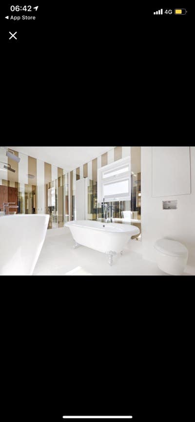 Rm in modern flat with balcony. Mins from OG & UG  Main Photo