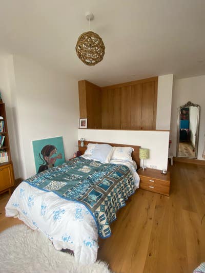 Luminous double bedroom with large closet  Main Photo