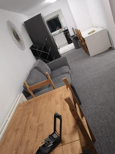 Nice room in Malinslee near town centre Main Photo