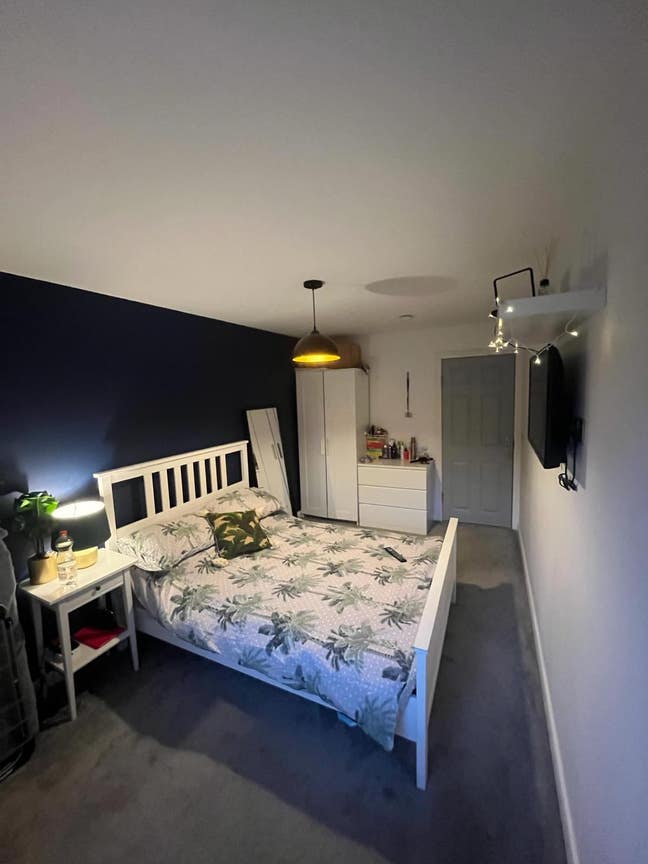2 Lovely Double Bedrooms - Available Now from £575 Main Photo