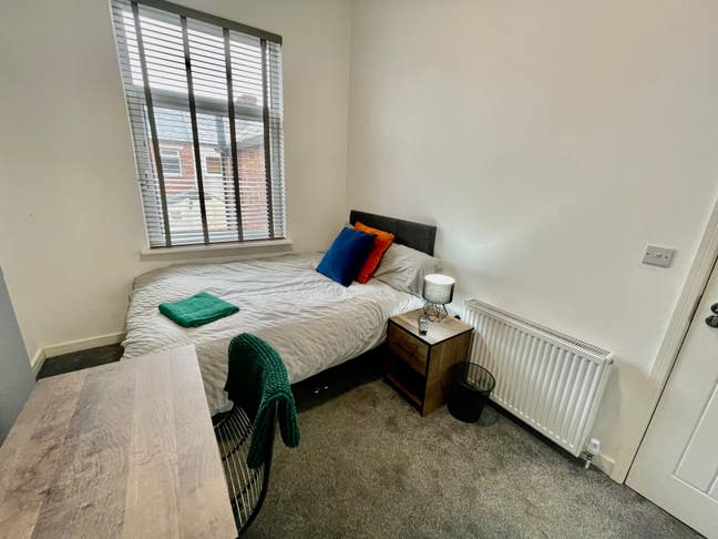 Town centre rooms available!! Main Photo
