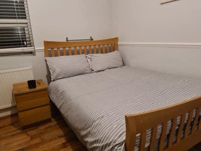 Christians Only-Room with Personal Fridge and Tv Main Photo