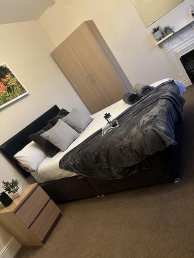 🏠RK Co-Living 🛌 XL Premium Rooms📍Prime Location Main Photo