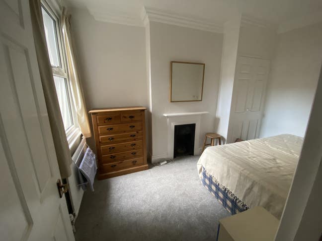 Single Bedroom Close to Tooting B'way Tube Main Photo