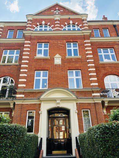 Spacious Maida Vale double for friendly female Main Photo