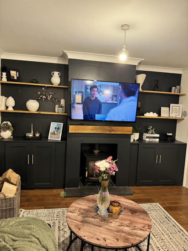  Double  room-  female only Windlesham Main Photo