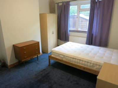 Double room in Waterfront area near town centre Main Photo