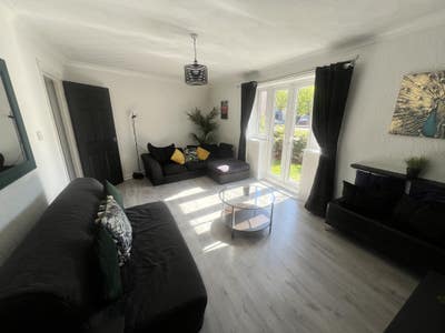 THREE Double Bedroom - Media City -  Main Photo