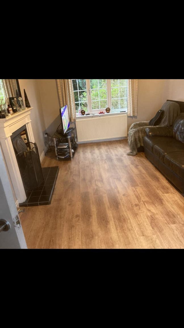 Double room  in renovated house great location  Main Photo