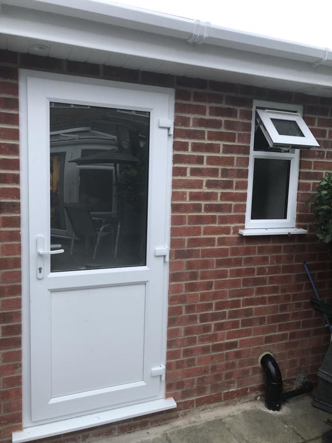 Studio - Ensuite/Parking Main Photo