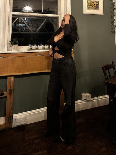 Im looking for a 3 ensuite bedroom flats with... Main Photo