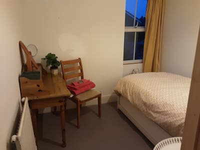 Comfy SINGLE room nr Stourbridge Junction Station Main Photo