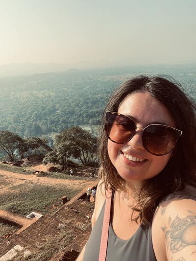 31 y/o (F) looking for a room to rent!  Main Photo