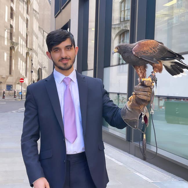 23 years old hunk, looking for a single/share room Main Photo