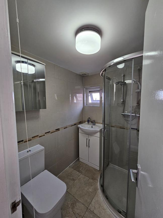 Rooms available in Leytonstone Main Photo