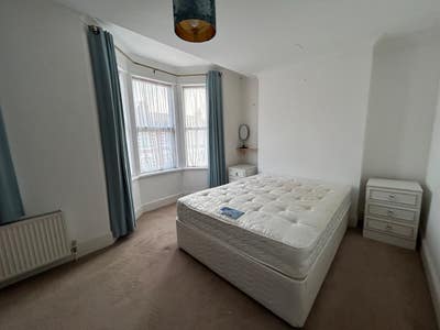 Double Room – 15 min to Jubilee & Bakerloo Main Photo