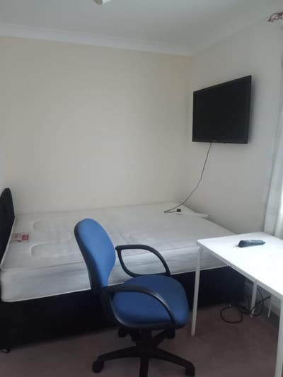 ShortTerm Lovely Room 10min Colindale WiFi&Parking Main Photo