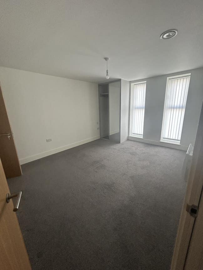 Double Room with En Suit - Graven Hill Main Photo