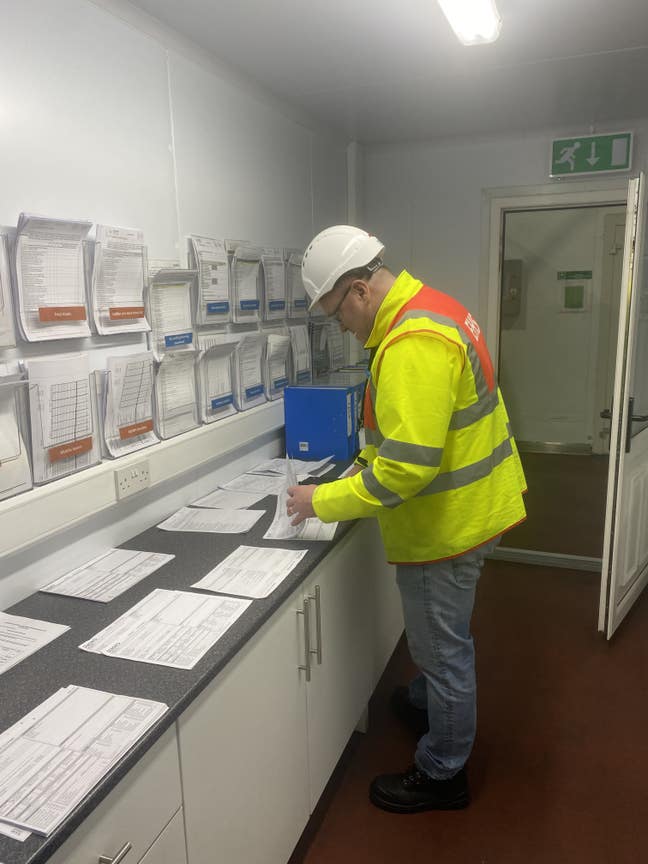 Safety manager Main Photo