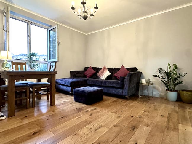 Spacious 4 Dbl Room flat, Near City + Unis! Main Photo