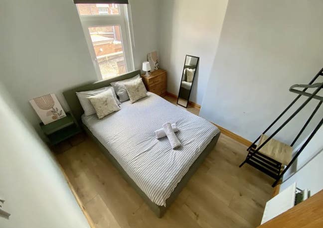 City Edge Modern Quiet Double Room in Ravenhill Main Photo