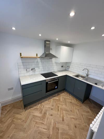 Modern 2-Bed Flat In The Heart Of Uplands Main Photo