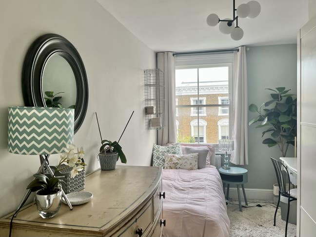 Stylish single room for tidy, quiet non-smoker Main Photo