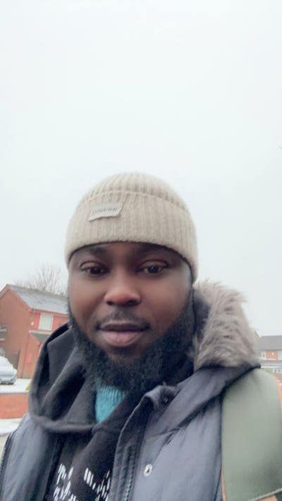 I am a professional male, I am looking for a ... Main Photo