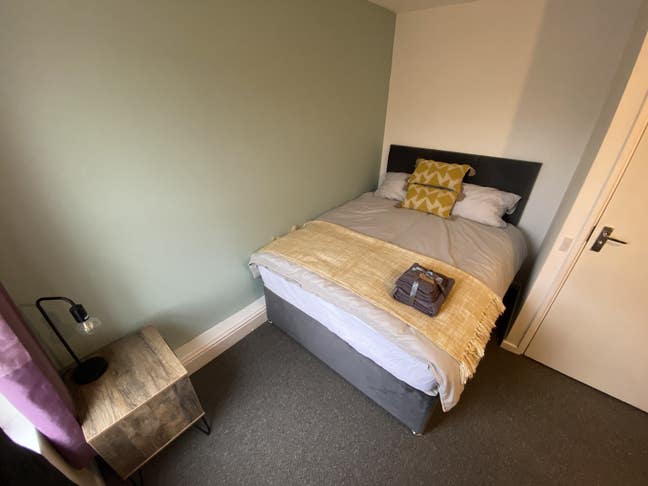 💖Well Refurbished Double Rooms - Bringhurst💖 Pet Main Photo