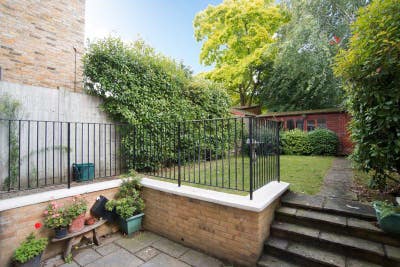 W4 Dble Rms in p/share. ALL inc+WiFi+Cleaner+TVs Main Photo