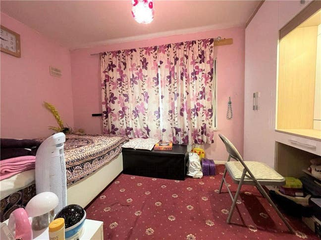 One double room to rent Main Photo