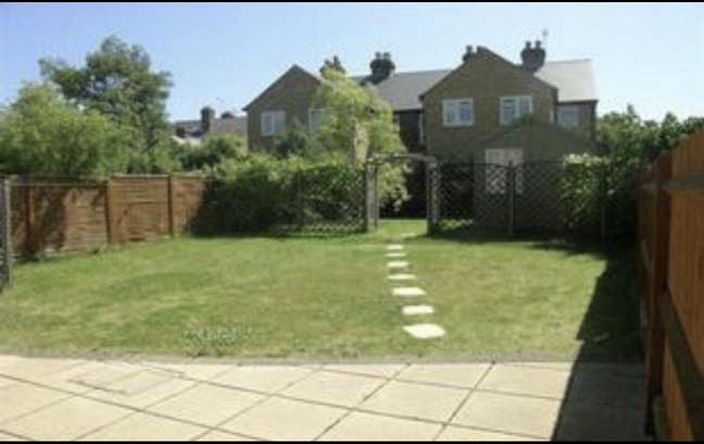 Spacious Double room to rent  Main Photo